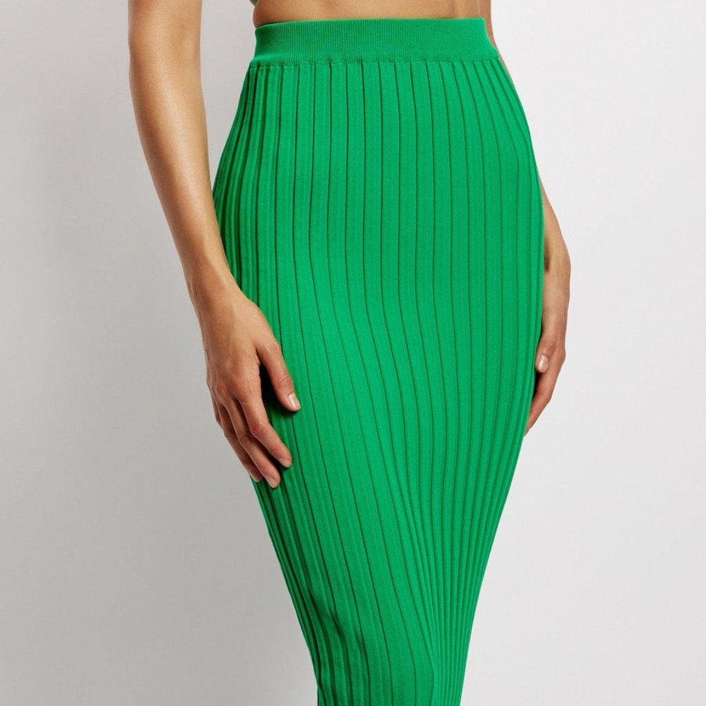 Meshki Crystal Ribbed Midaxi Skirt - Green